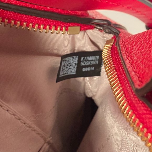 Michael Kors Mercer Medium Gallery Satchel Tote - Picture 9 of 10